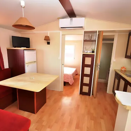 Chalet *